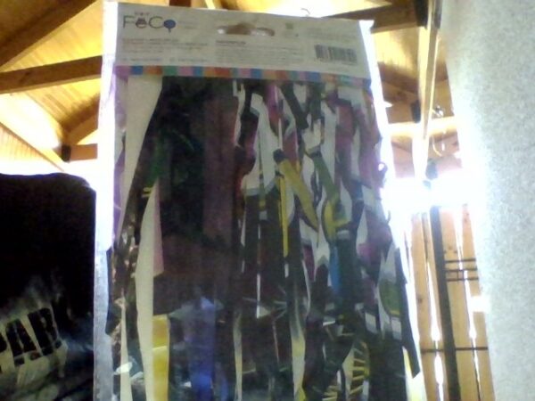 Cortina metalica con diseño