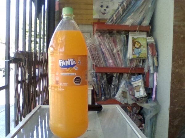 Fanta 3 litros Retornable